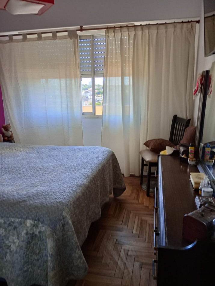 DEPARTAMENTO 3 AMBIENTES CON COCHERA