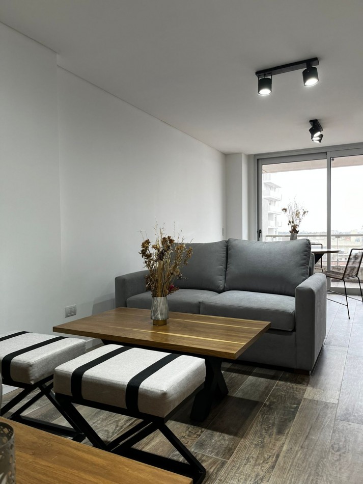 2 AMBIENTES EN ALQUILER TEMPORAL -PLAYA GRANDE-VISTA AL MAR