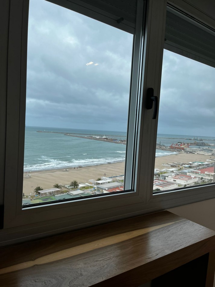 2 AMBIENTES EN ALQUILER TEMPORAL -PLAYA GRANDE-VISTA AL MAR
