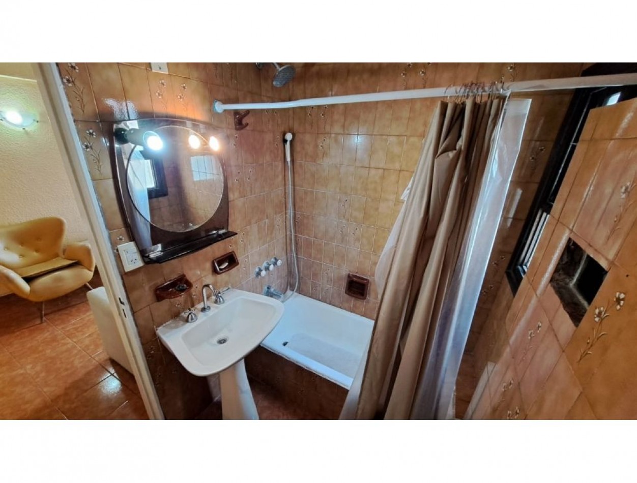 2 AMB CON COCHERA Y VISTA AL MAR - ARENALES 2329 -
