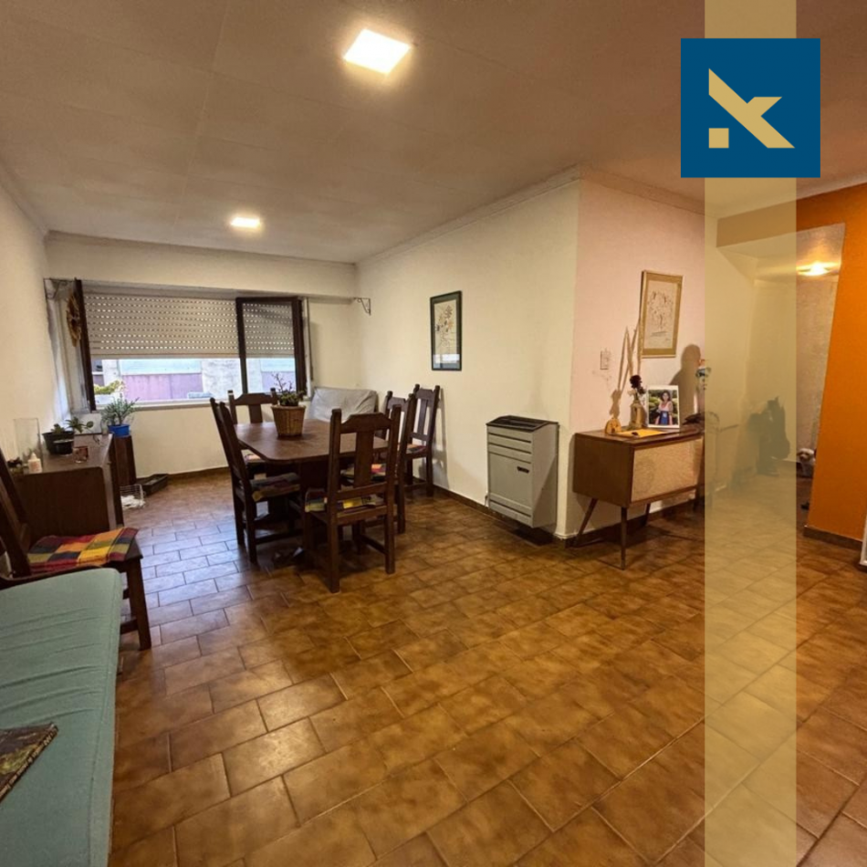 DEPARTAMENTO 4 AMBIENTES CON ESPACIO DE COCHERA