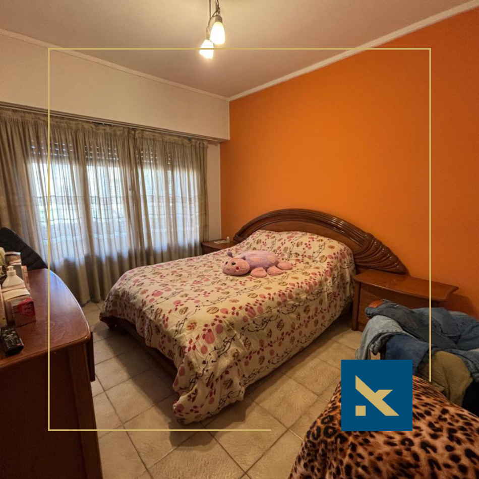 CASA EN VENTA - FLORENCIO SANCHEZ 1500