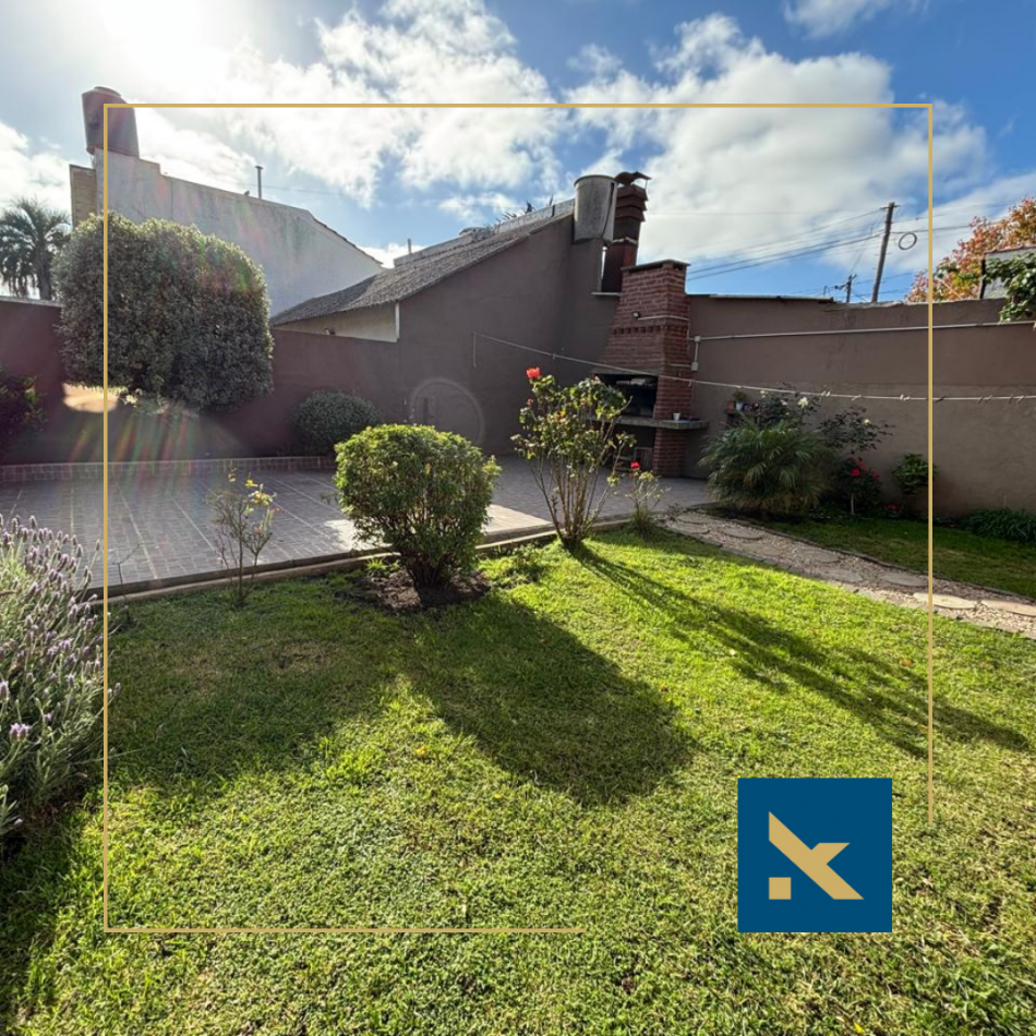 CASA EN VENTA - FLORENCIO SANCHEZ 1500