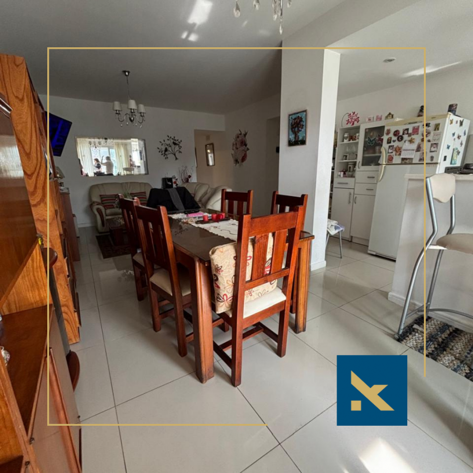 DEPARTAMENTO DE 3 AMBIENTES A LA CALLE