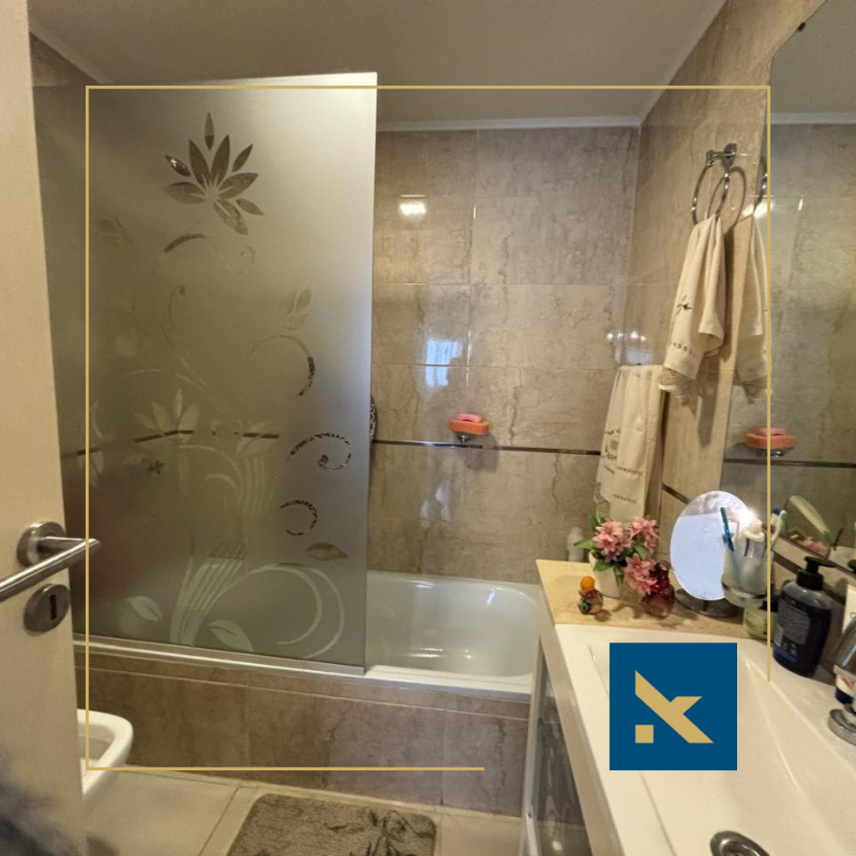 DEPARTAMENTO DE 3 AMBIENTES A LA CALLE