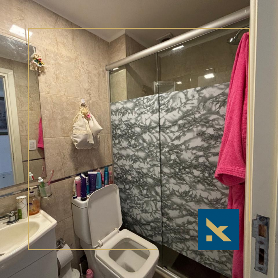 DEPARTAMENTO DE 3 AMBIENTES A LA CALLE