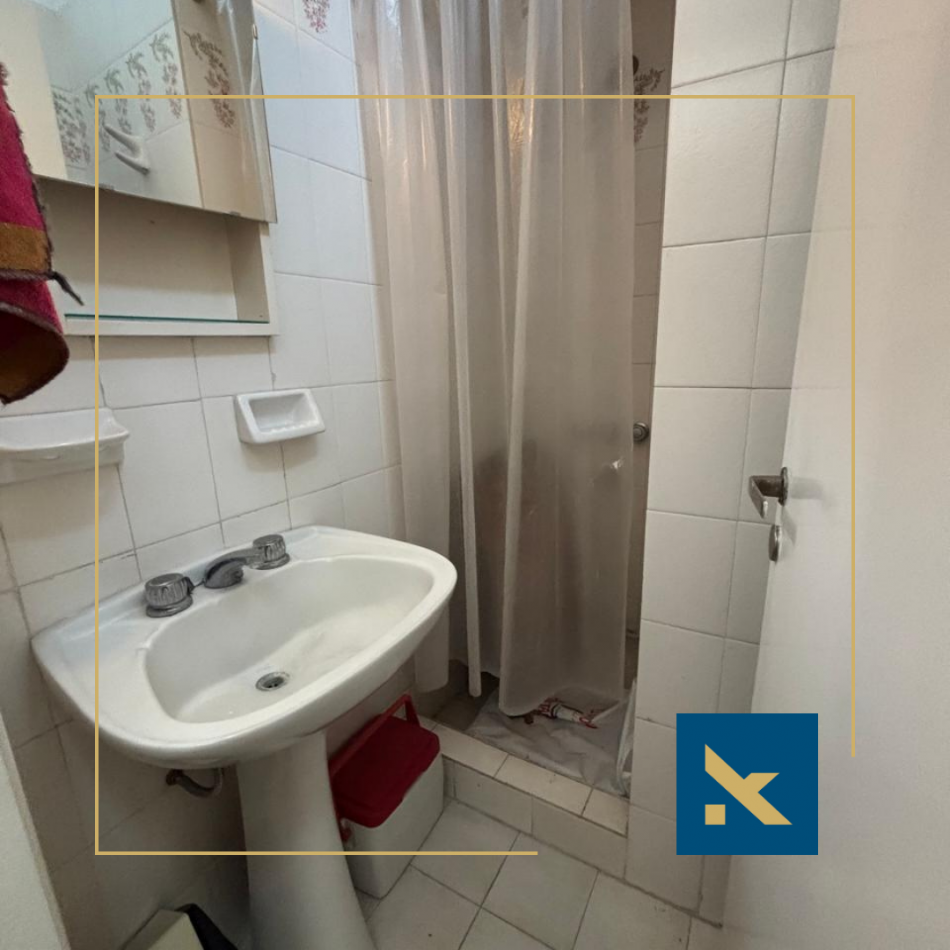 CASA EN VENTA - BARRIO CHAUVIN