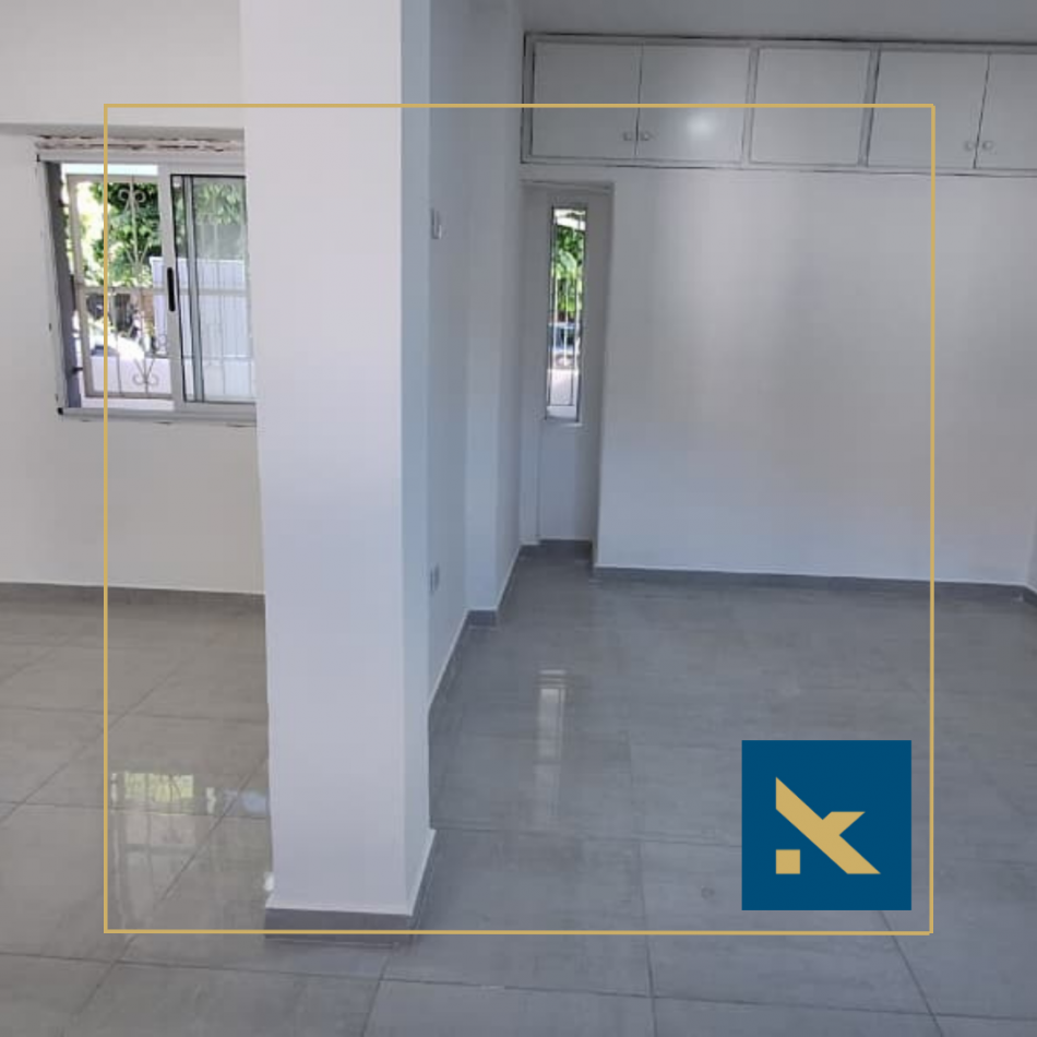 CASA RECICLADA EN VENTA - F. ACOSTA AL 5000