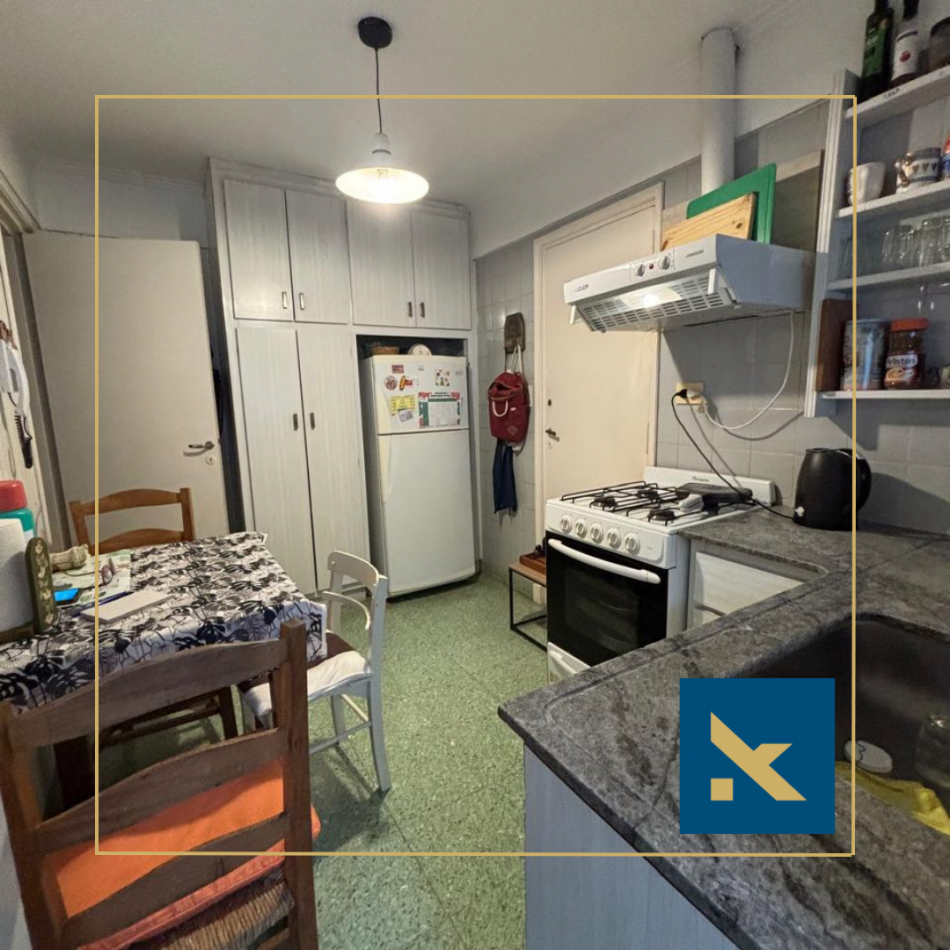 DEPARTAMENTO DE 3 AMBIENTES - EN VENTA