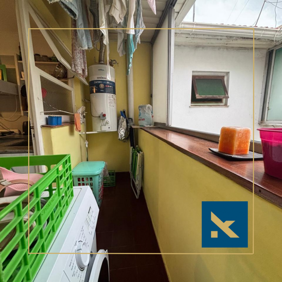 DEPARTAMENTO DE 3 AMBIENTES - EN VENTA