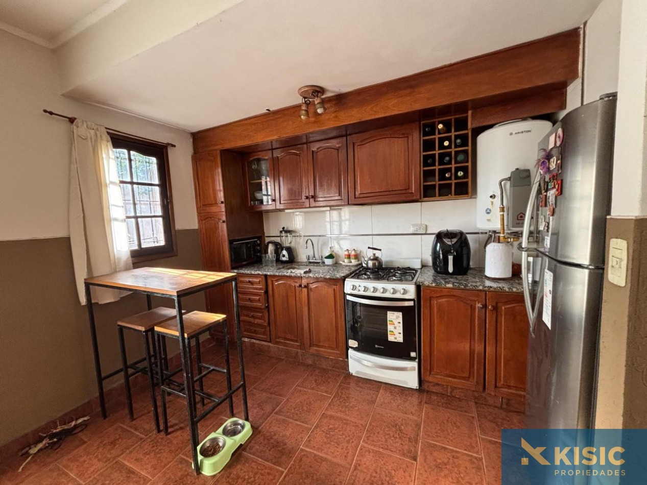 CASA EN VENTA - FLORENCIO SANCHEZ 1500