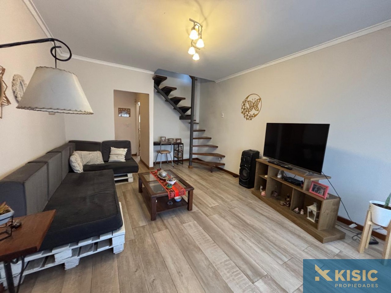 CASA EN VENTA - FLORENCIO SANCHEZ 1500