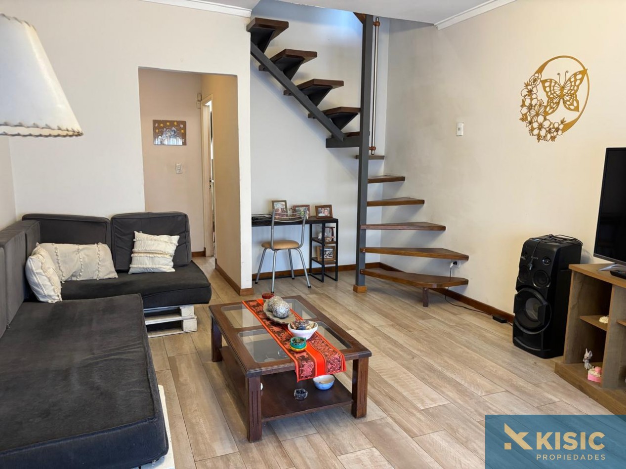 CASA EN VENTA - FLORENCIO SANCHEZ 1500