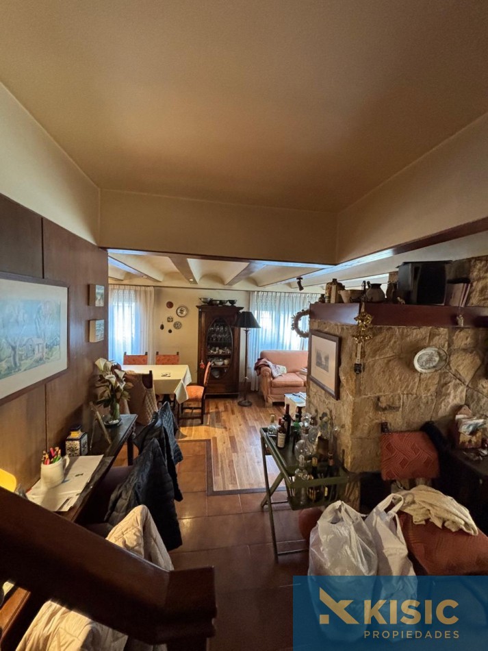 CASA EN VENTA - BARRIO CHAUVIN
